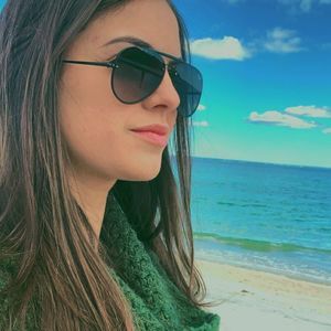 Meet your Posher, Mariana